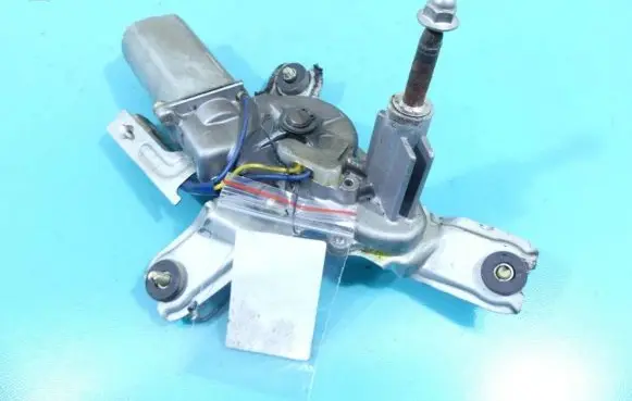 Toyota RAV 4 (XA10) Rear window wiper motor 85130-42020 IMPRK1262851