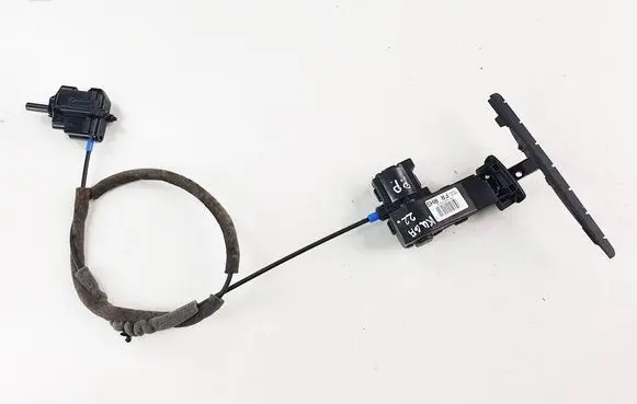Ford Kuga III Front door lock loop/hook striker LV4B-S201A56-AC-ku LV4B-S201A56-AC