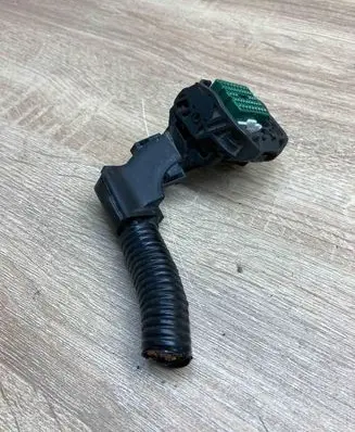 Peugeot 3008 I Plug wire 1674419