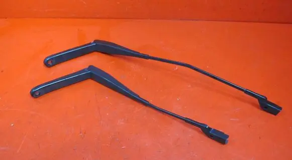 Ford Fiesta Front wiper blade arm 8A6117526BD 8A6117526AC