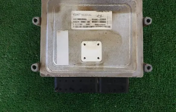 Hyundai i40 Gearbox control unit/module 954402D550