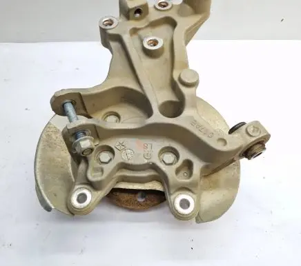 Chrysler Pacifica Rear wheel hub 017AB