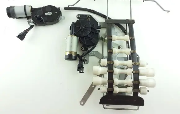 Volkswagen Phaeton Seat adjustment motor 8901013L 2801840B