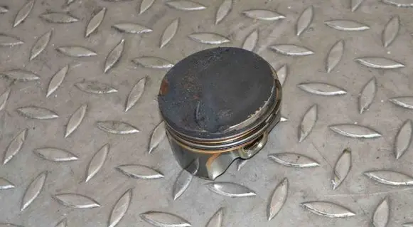 Volkswagen Golf VII Piston 71L66A3