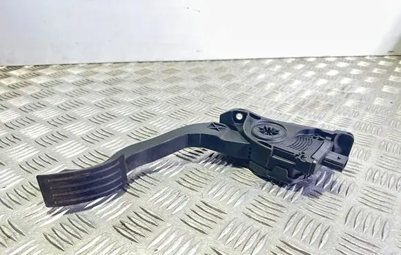 Ford Grand C-MAX Accelerator throttle pedal AV619F836AB
