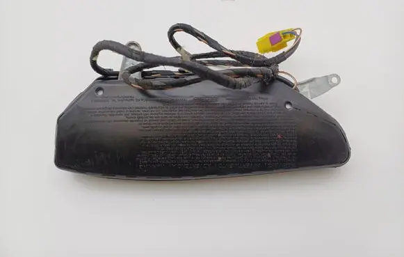 Audi A4 S4 B5 8D Seat airbag 8D0880242AA