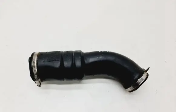 Volvo S60 Turbo air intake inlet pipe/hose 08692401 0290673