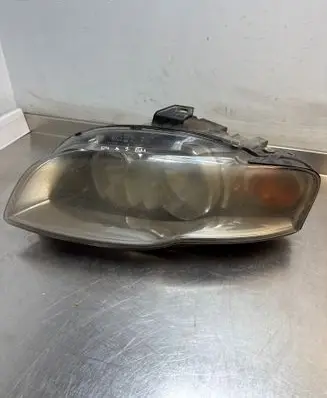 Audi A4 S4 B7 8E 8H Headlight/headlamp 1305630461
