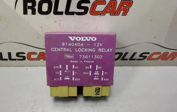 Volvo 850 Central locking relay 9140404 73611302