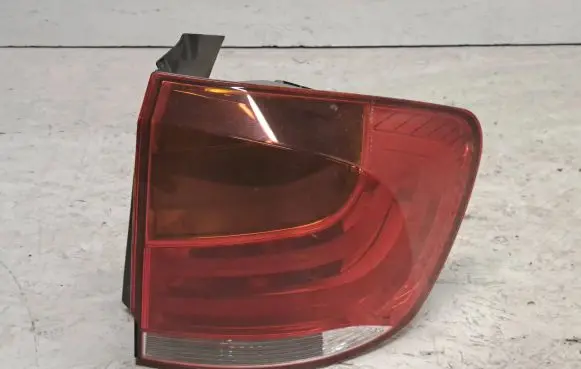 BMW X1 E84 Rear/tail lights 2992478 03424600 1180411092