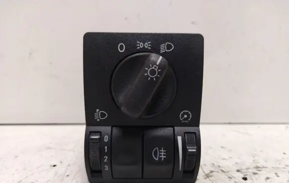 Light switch