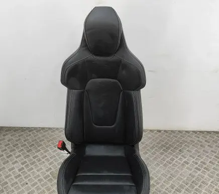Porsche Taycan 9J1 Front driver seat 992881105E