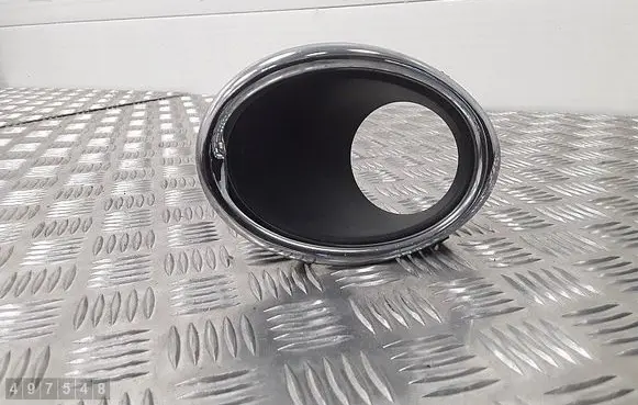 Under headlight/headlamp trim