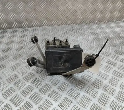 BMW i3 ABS Pump 6892888 6892887