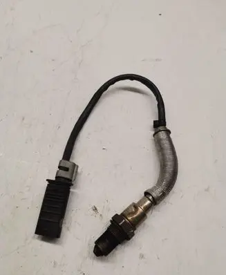 BMW 7 G11 G12 Lambda probe sensor 8582047