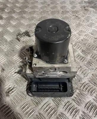 BMW 5 E60 E61 ABS Pump 6783362 6783360