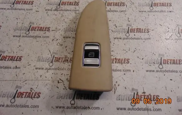 Mercedes-Benz S W221 Electric window control switch A2217301389