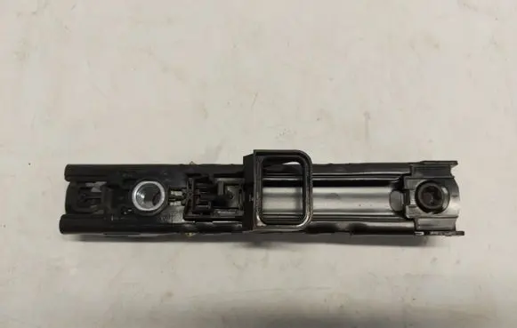 Renault Scenic E-Tech V Seat belt adjustment rail 878242109R