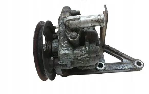 KIA K2500, K2700, K3000 Power steering pump