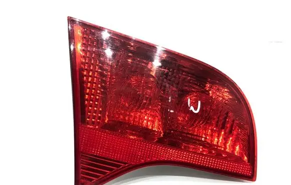 Audi A4 S4 B7 8E 8H Rear/tail lights 8E9945093