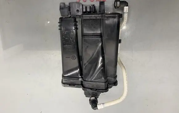 Volkswagen Polo VI Active carbon filter fuel vapour canister 
