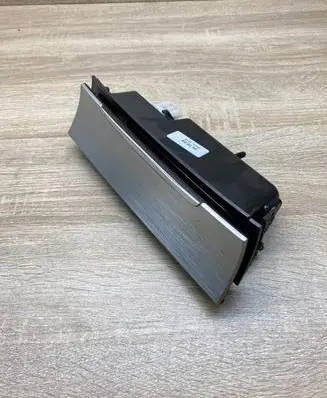 Volkswagen PASSAT B6 Car ashtray 3C0863284G 3C0857961G