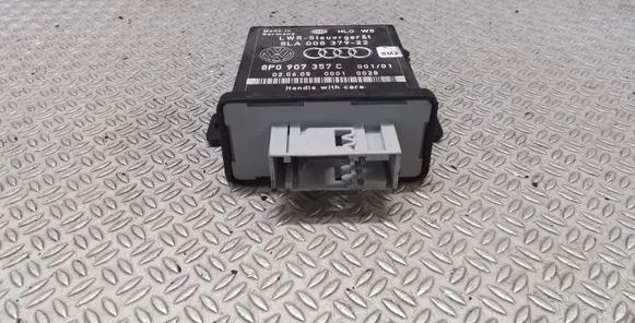 Audi A6 S6 C6 4F Light module LCM 8P0907357C