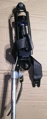Volvo V70 Front seatbelt