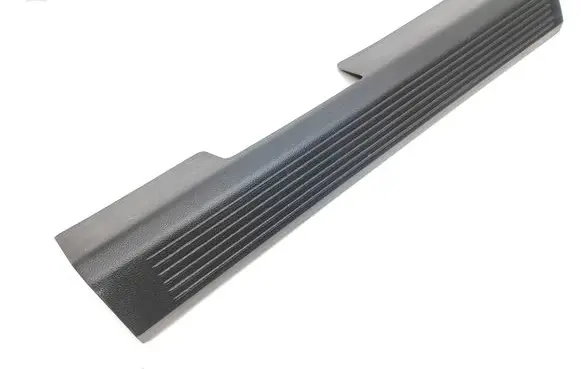 Nissan Rogue Front sill trim cover 769516RA0A 6RA0A