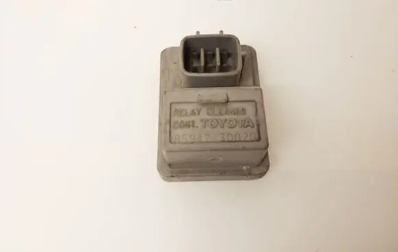 Lexus GS 300 350 430 450H Light washer relay 8594230020