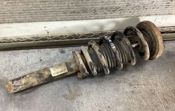 Alfa Romeo 159 Front shock absorber with coil spring 050708740