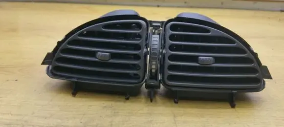 Citroen C5 Dash center air vent grill 963261727A