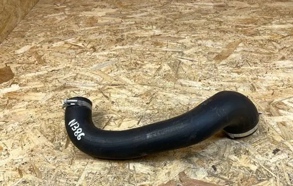Ford Kuga II Intercooler hose/pipe FV416K683AE