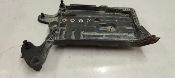 Audi A3 S3 8V Battery tray 5q0915321h