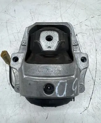Audi A5 8T 8F Engine mount bracket 8R0199381