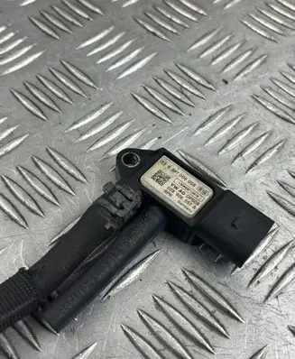 Audi A7 S7 4G Exhaust gas pressure sensor 059906051A