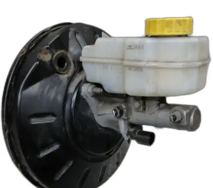 Skoda Fabia Mk2 (5J) Brake booster 