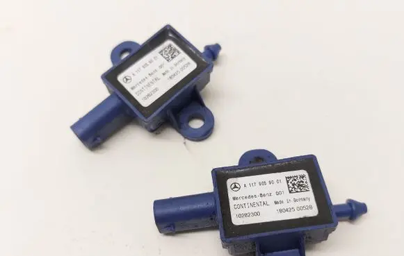 Mercedes-Benz CLA C117 X117 W117 Airbag deployment crash/impact sensor A1179059001