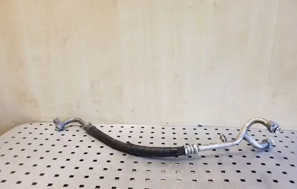 Mitsubishi Pajero Air conditioning (A/C) pipe/hose