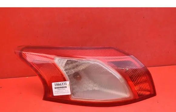 Mitsubishi Lancer VIII Rear/tail lights 22087977