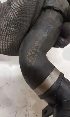 Volkswagen PASSAT B6 Engine coolant pipe/hose 323220 3C0122051AN