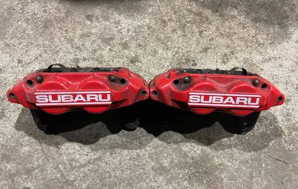 Subaru Impreza II Front brake caliper