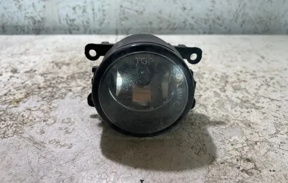 Renault Megane II Front fog light