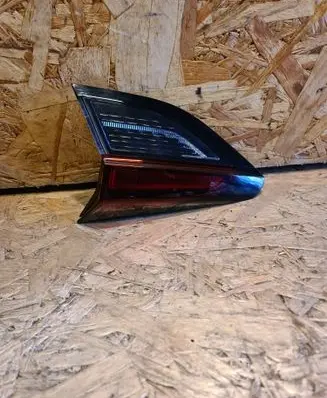 Opel Corsa F Tailgate rear/tail lights 9830096180