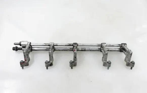 Volkswagen Transporter - Caravelle T5 Fuel main line pipe 070133317C