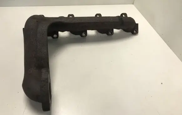 Mercedes-Benz Vito Viano W638 Exhaust manifold 6111420101