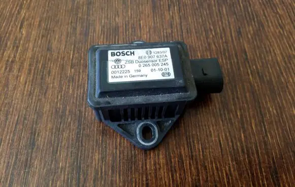 Audi A6 S6 C5 4B ESP acceleration yaw rate sensor 8E0907637A 0265005245