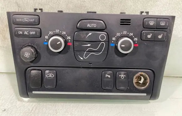 Volvo XC90 Climate control unit 30782329