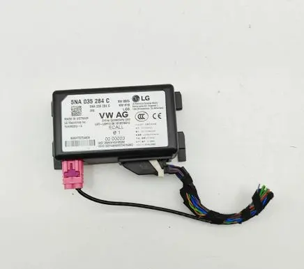 Volkswagen Golf VII Bluetooth control unit module 5NA035284C