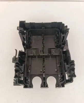 Battery box tray